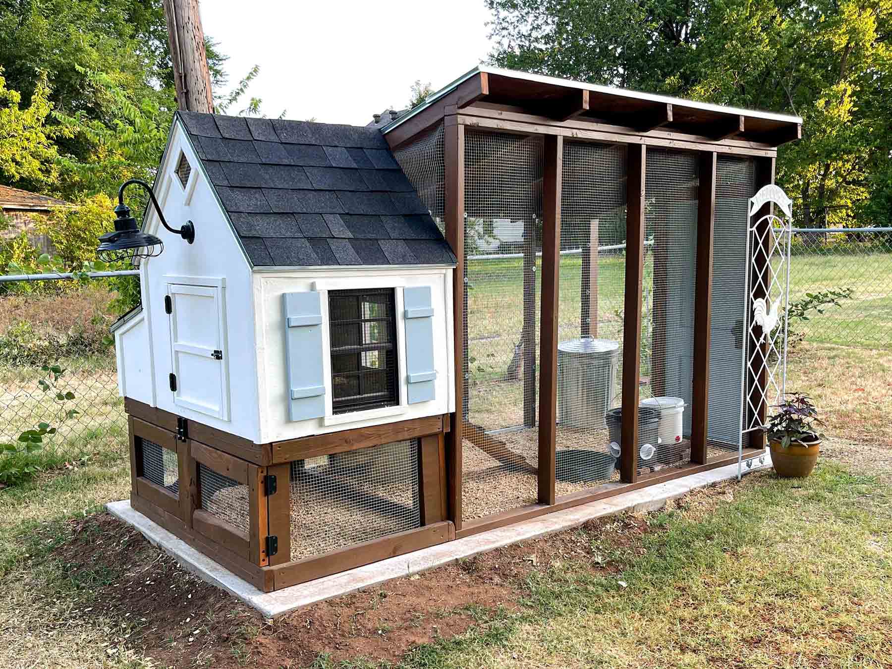 Secure chicken coop frame and wall construction
